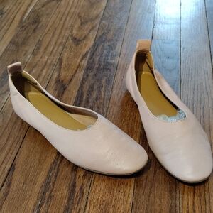 Everlane Cream Women's Loafers